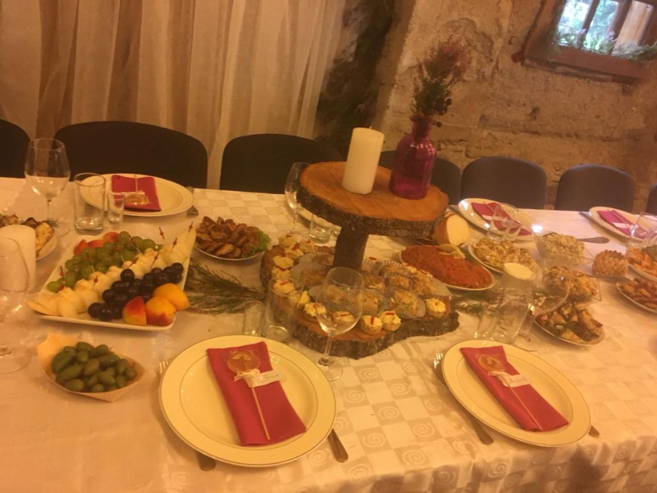 Kušneri 哲咖斯麦兹宾馆酒店 外观 照片